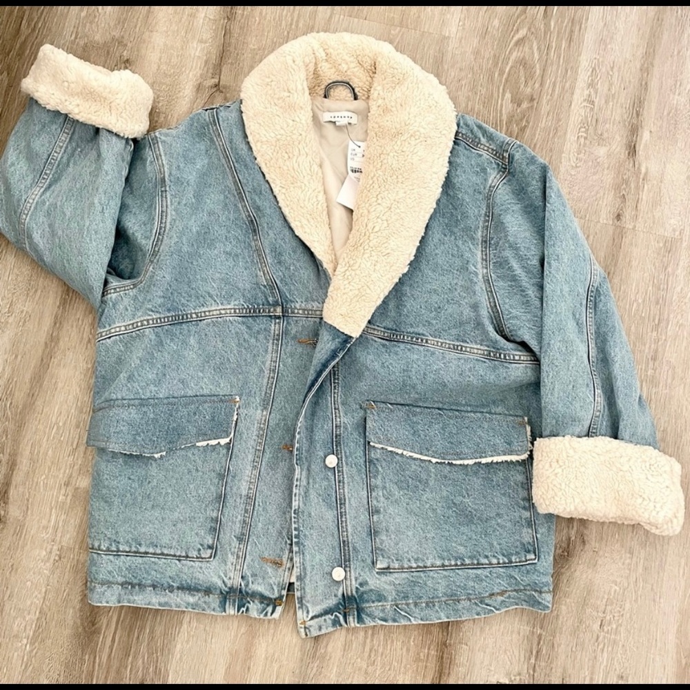 NWT Topshop Sherpa Lined Denim Jacket